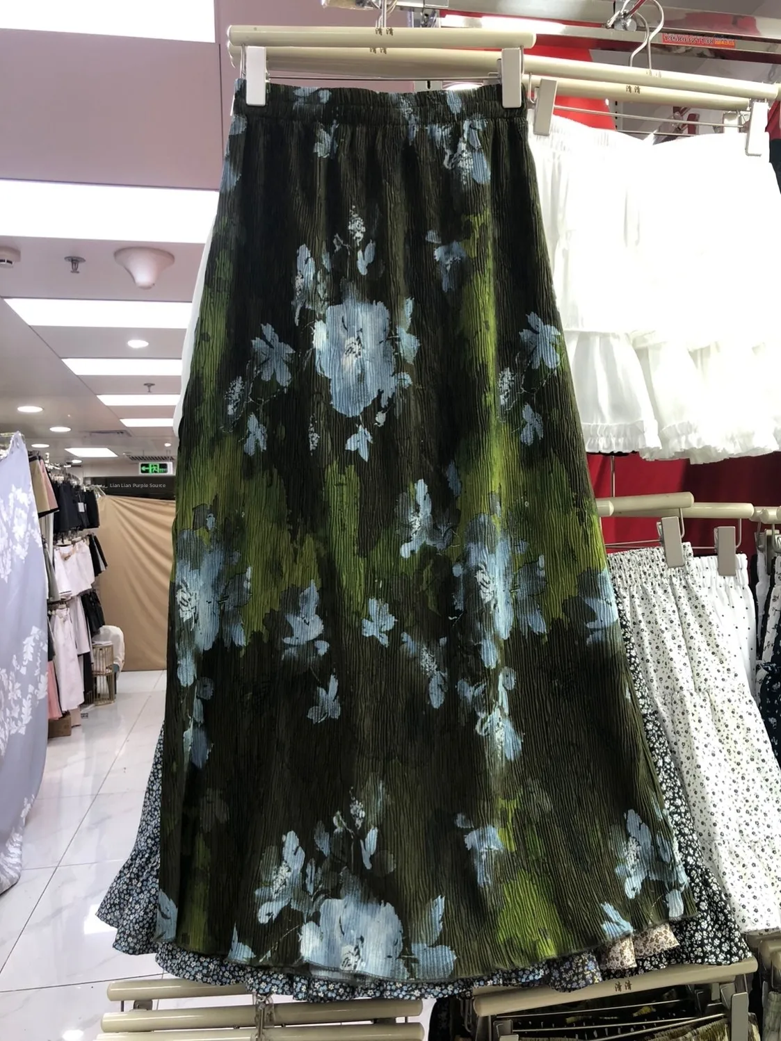 

Retro Gradient Straight Green Design Sense Pleated Print Half Skirt Women's Summer Fashion Split Long Skirt High Waist Polyes...