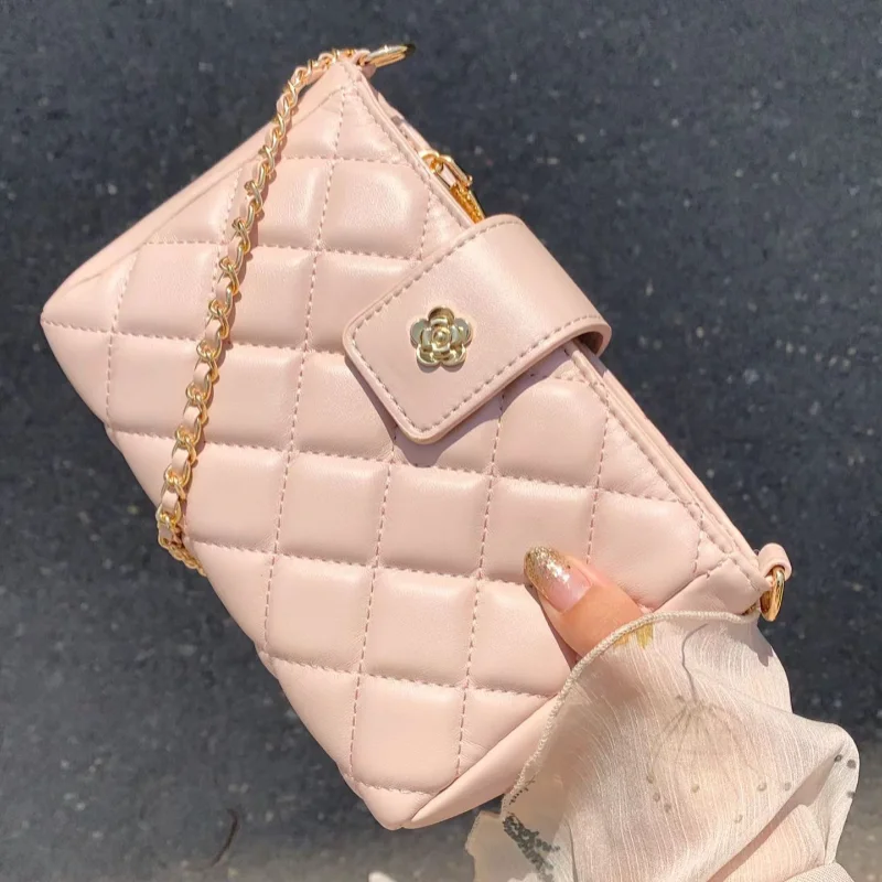 Fashion Camellia Buckle Chain Crossbody Bags Ladies Mini Square Shoulder Bags Women\'s Rhomboid Lattice Pink PU Leather Handbags