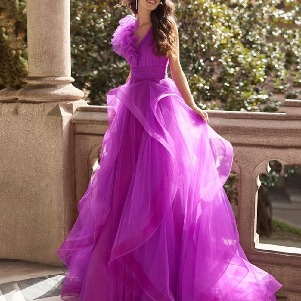 Simple Prom Gowns For Women Romantic V-Neck A Line Evening Dresses Tulle Tank Floor Length Party Dress فساتين السهرة