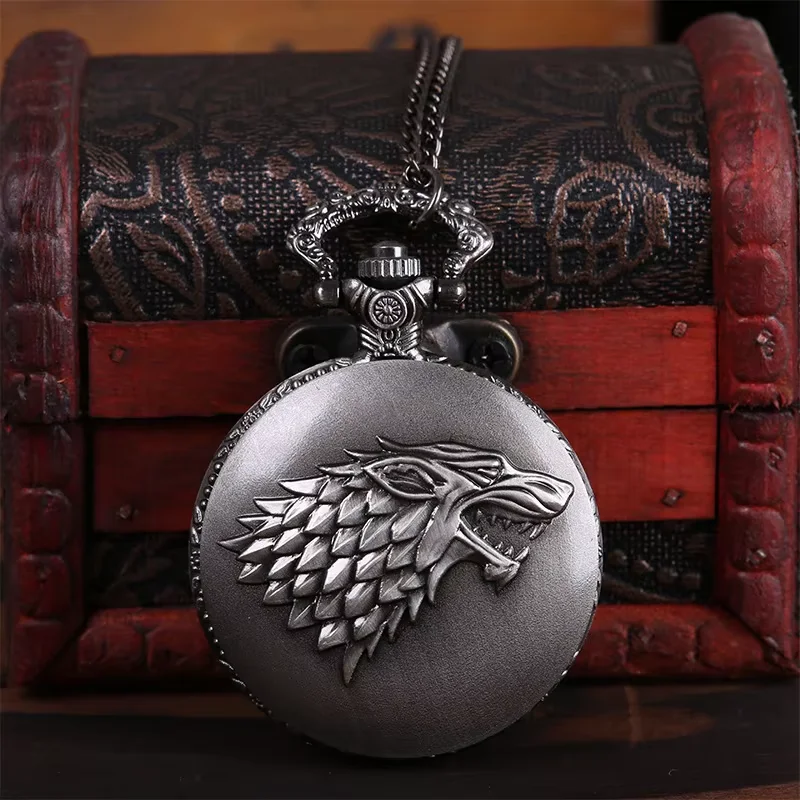 9005Classical silver gray wolf head totem pocket watch nostalgic wolf head with  hot embossed three-dimensional wolf he