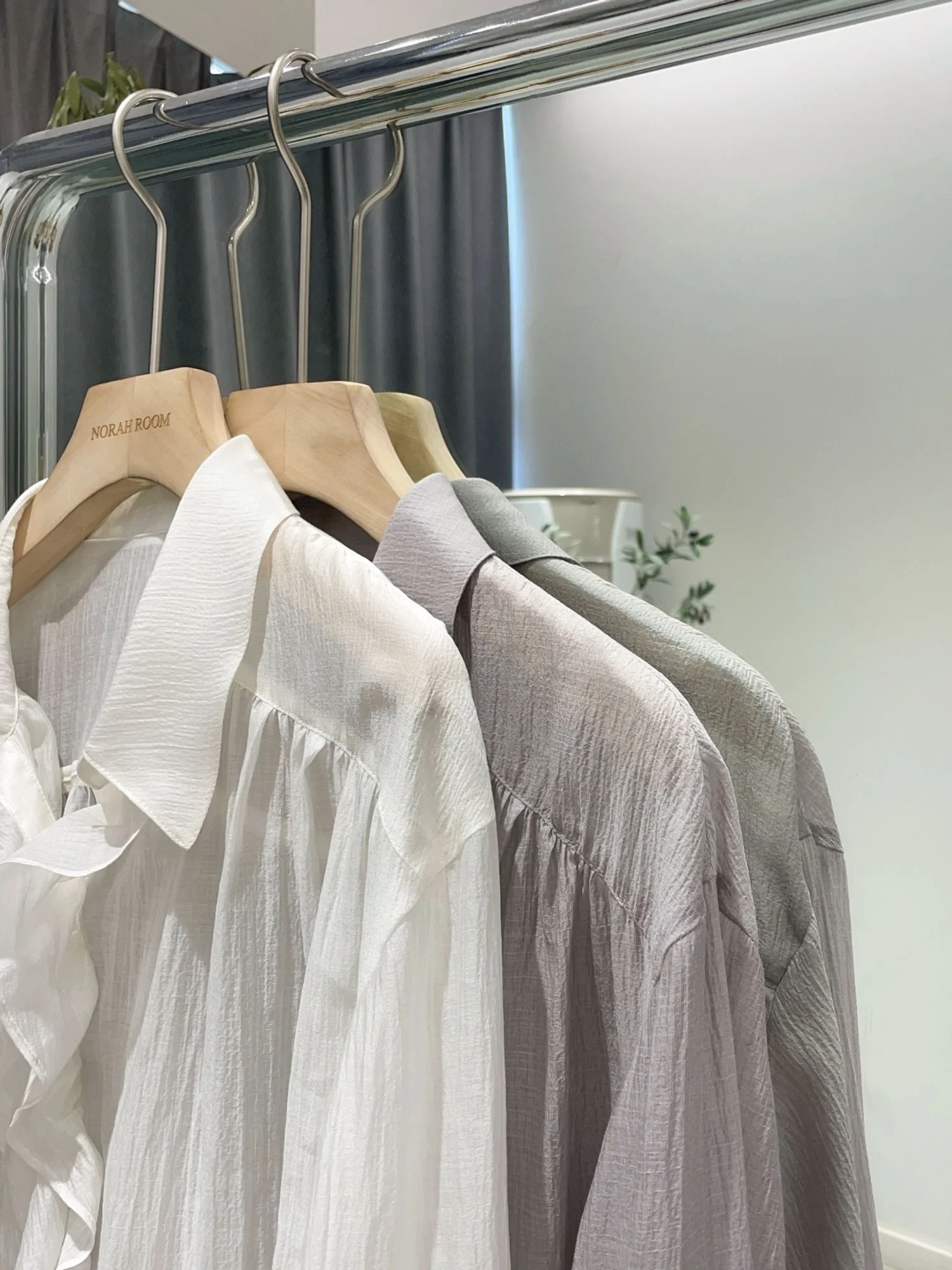 

Брендовый ацетатный глазок с рюшами Wood ain, французский длинный воротник прямого кроя, женский весенний воротник 2021.