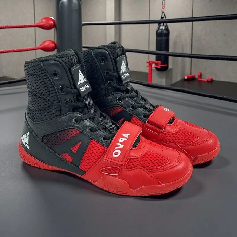 Professional Wrestling Shoes Boxing Fighting Leather Sneakers Plus Size 39-47 Indoor Soft Sole Training Competition Sports Boots