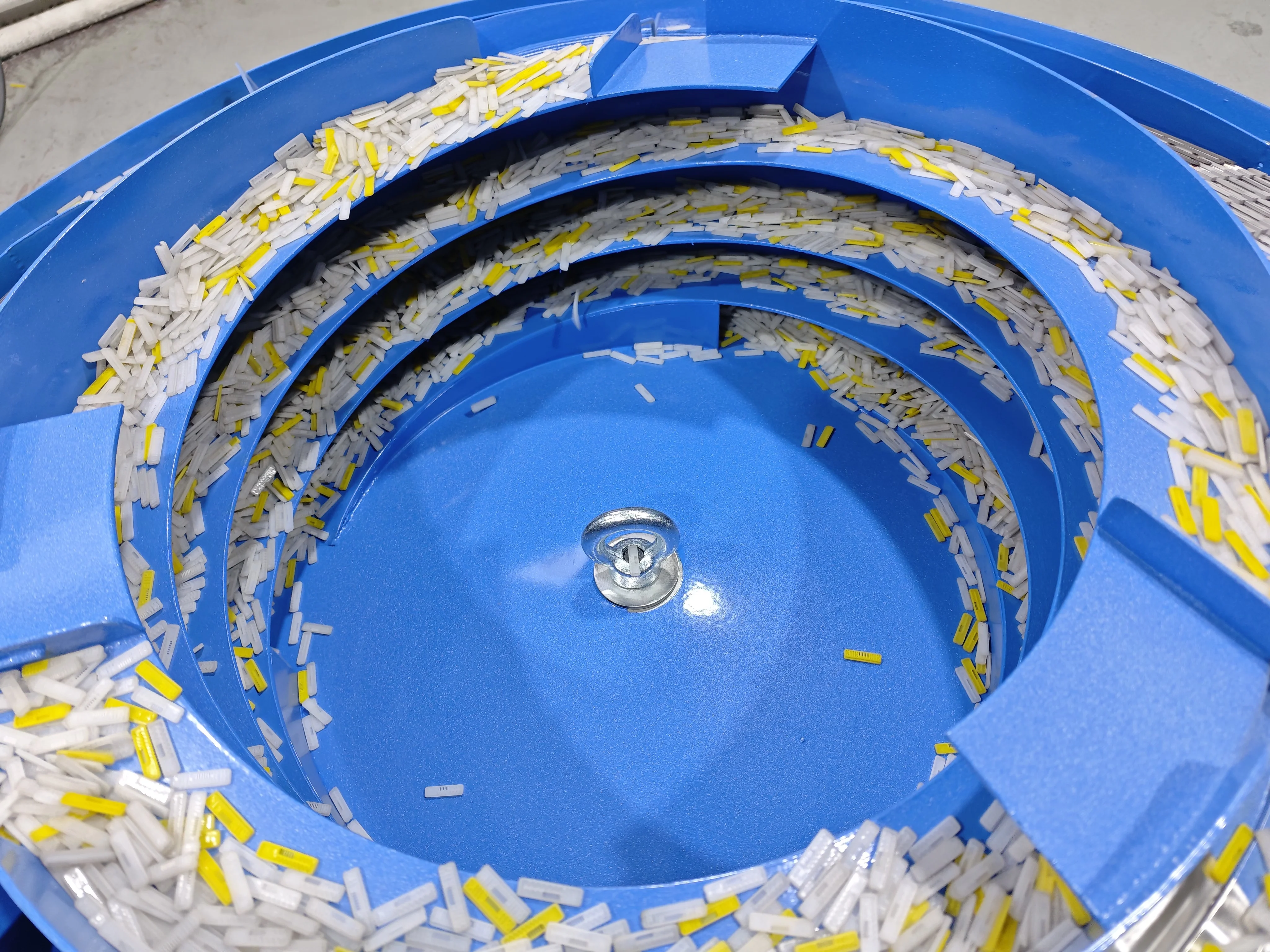 Watering & Irrigation Drip Irrigation Systems Water Emitter Supply Machine Vibrating Feeder Bowl