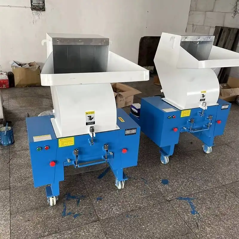 Material Feeder Powder Chemical Granule Crusher Powerful Crushing Machine Uniform Particles Dust Free Slow Crusher