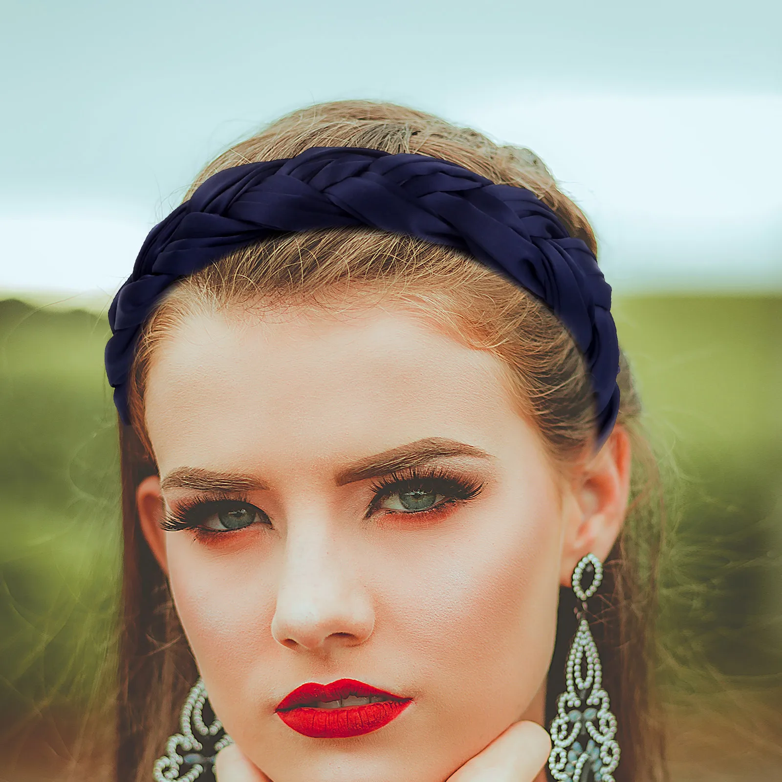 

1pc Retro Hairband Vintage Headband Embroidered Costumes Decorative Boho Style Hair Accessories Suitable Hairstyles
