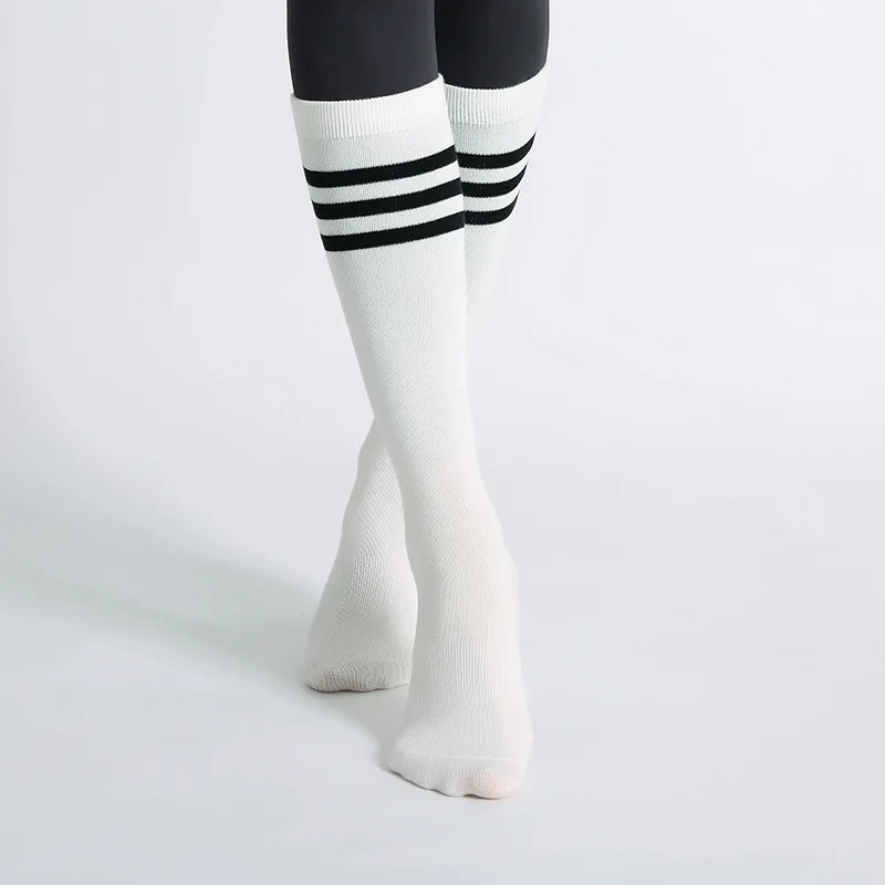 Herbst Winter Frauen Yoga Socken Gestreiften Baumwolle Fitness Atmungsaktive Pilates Socken Mittelrohr Nicht-Slip Gym Dance Ballett Grip socken – Detail 7