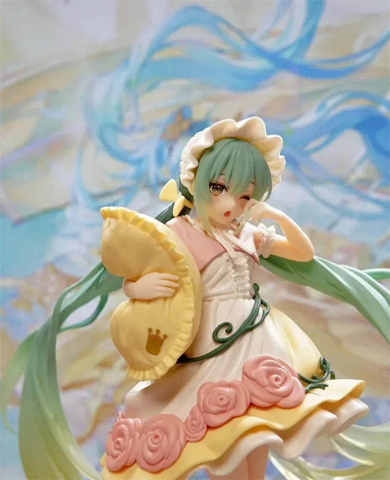 Hatsune Miku Original Action Figures Wonderland Sleeping Beauty Ver Kawaii Girl Figurines Pvc Collection Model Statue Kids Gift