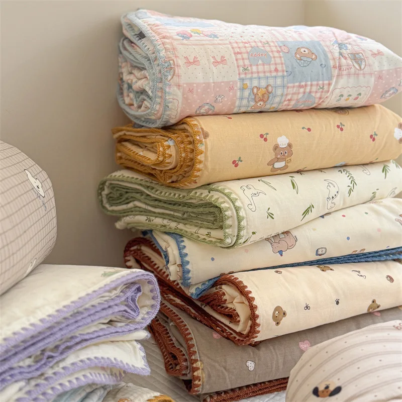 カスタマイズ可能な2025年春夏新作A級綿プリント二重糸シェルエッジキルト芯エアコンキルト