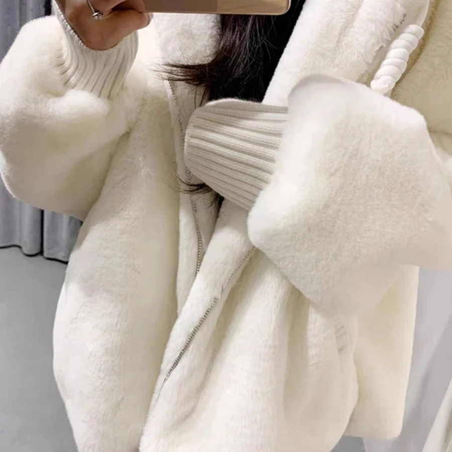 White Imitation Lambwool Outwear Top Coat Women Winter Warm Furry Overcoat Casual Sobretudos Hooded Faux Rabbit Fur Plush Jacket