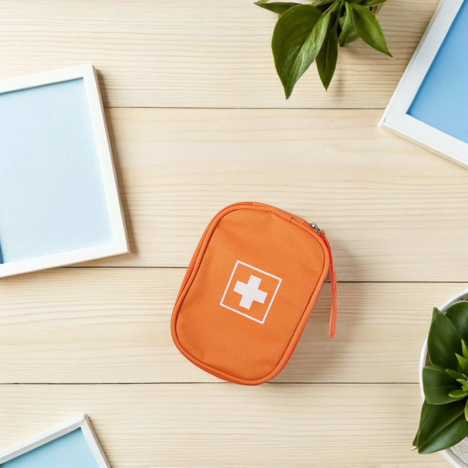 

Small Portable First Aid Bag Waterproof Medical Organizer Travel Medicine Storage Pouch Emergency Kit First Aid Bag