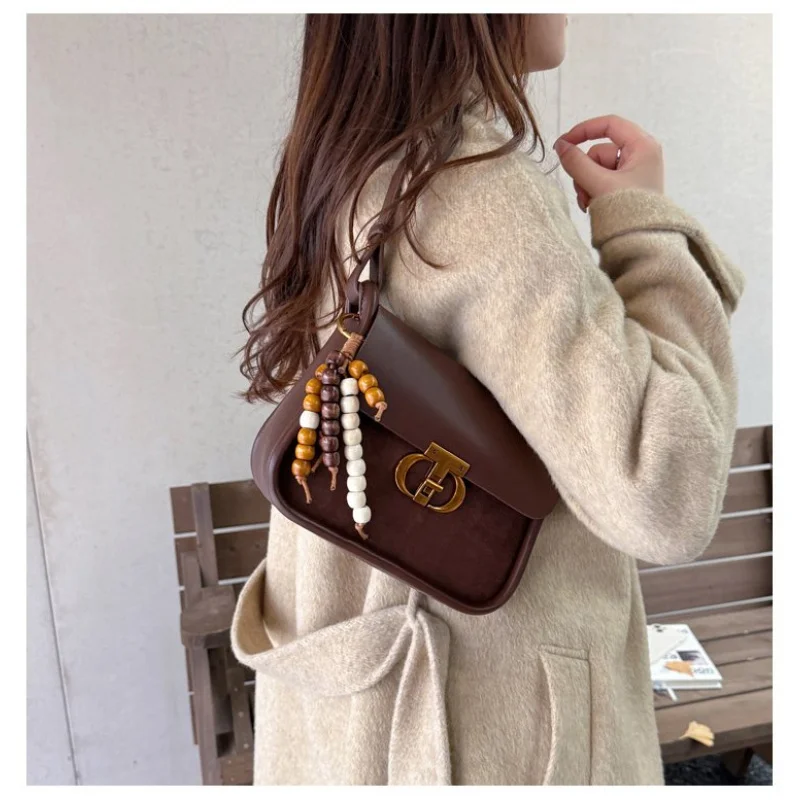 

High-End Women's Hand Bags Made Of Star-Patterned Leather Boasting Trendy Paris Vintage High-End Spacious Look​