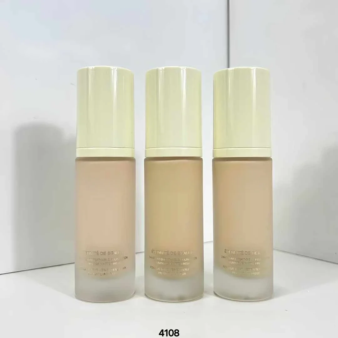 

24H WEAR BREATHABLE FOUNDATION LUMINOUS MATTE FINISH FOND DE TEINT AÉRIENTENUE 24H FINI MAT LUMINEUX 30ML