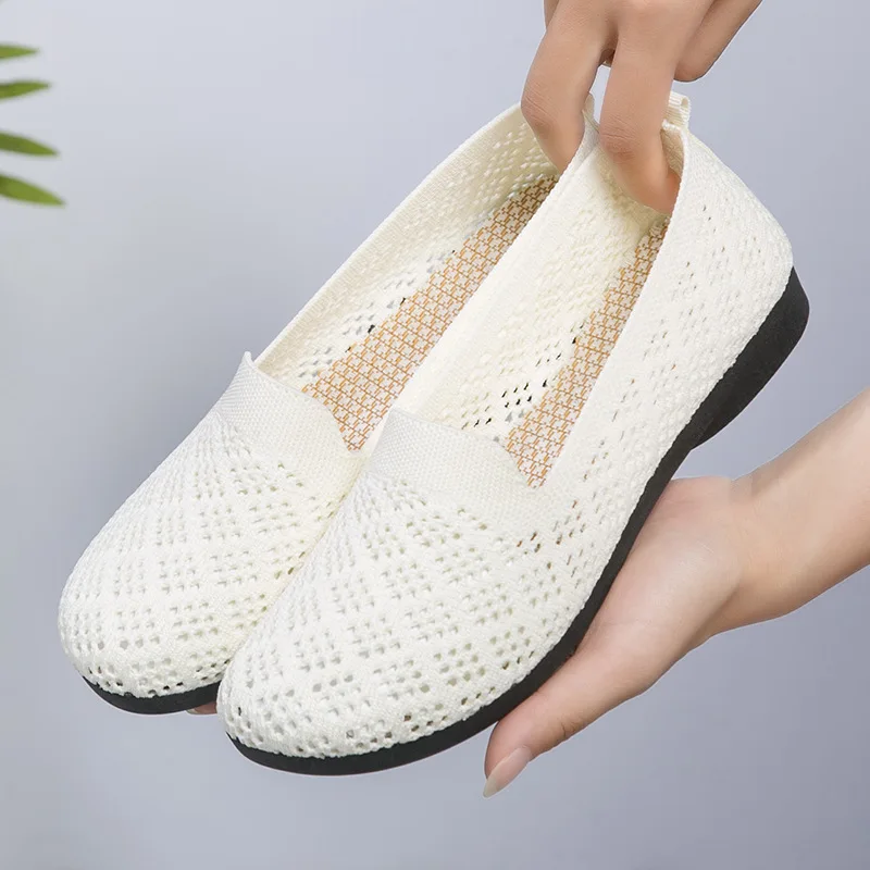 2024 Old Beijing Cloth Shoes Women\'s Summer Hollow Fabric Upper Soft Sole Fashion Casual Shallow Top Single Shoes