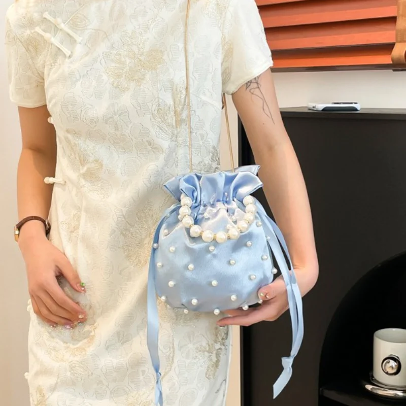 

Fashionable Chain Bag, Women's Crossbody Bag, Pearl Drawstring Hand-Held Bucket Bag
