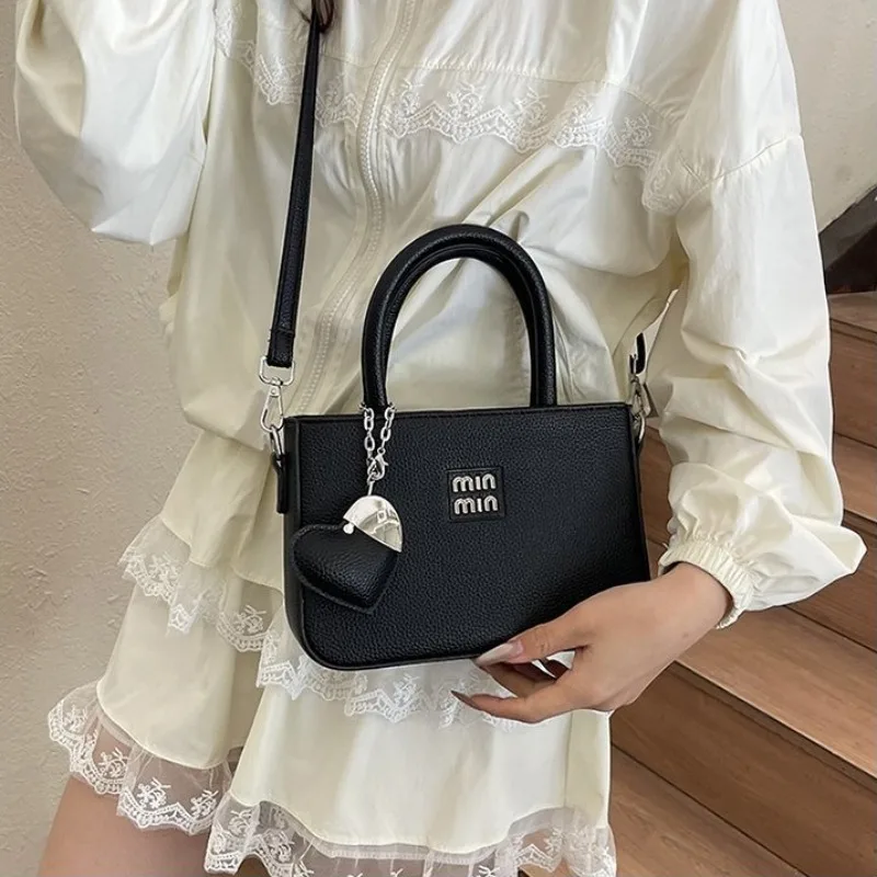 

Elegant Ladies Designer Diaper Bag Luxury Leather Tote Bag Vintage Crossbody Messenger Stylish Fashion