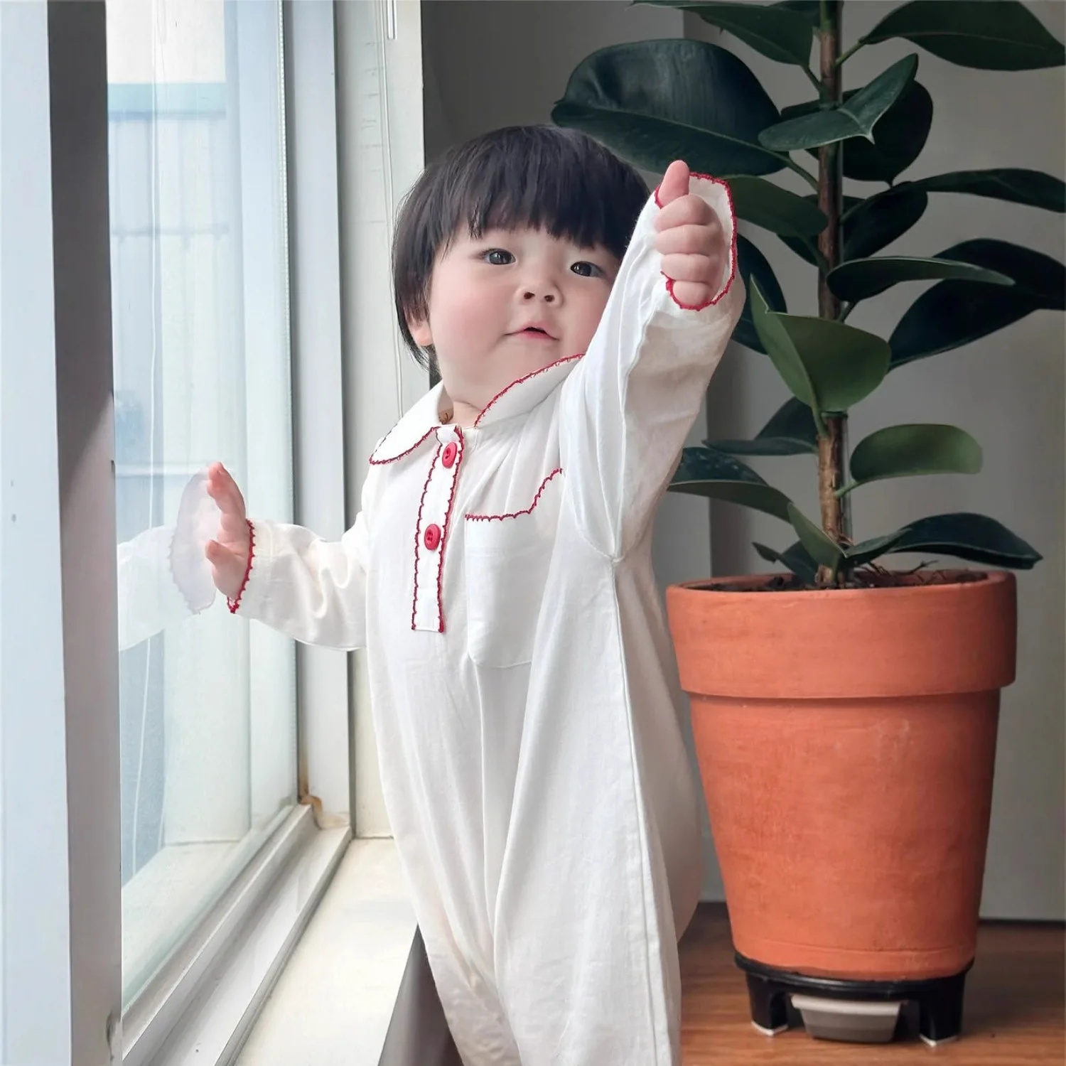 

2026 Spring New Baby Long Sleeve Home Romper Solid Infant Boy Girl Cotton Loose Lapel Jumpsuit Casual Newborn Clothes 0-24M