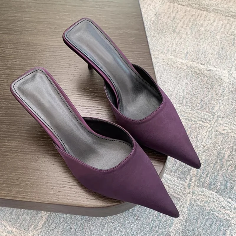 *Sommerliche, elegante High-Heel-Slipper für Damen in Baotou, modische neue spitze, sexy, bequeme, rutschfeste, lässige Slipper