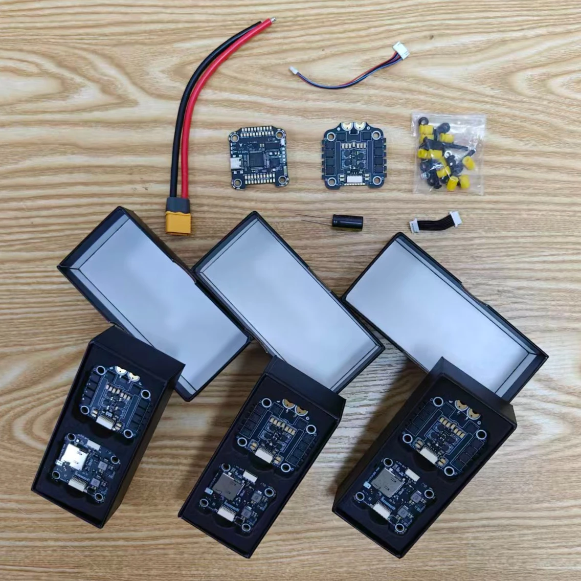

SpeedyBee Same F405 V3 30x30 FC & 50A 4 in 1 ESC Stack BLS 32Bit High Performance for FPV Racing Drone Freestyle RC Quadcopter