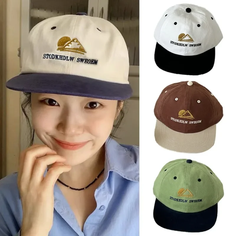 Koreańska moda Dopasowane kolorystycznie haftowane czapki z daszkiem dla mężczyzn i kobiet Wiosna i lato Retro Casual Flat Brim Hip-hop Hat