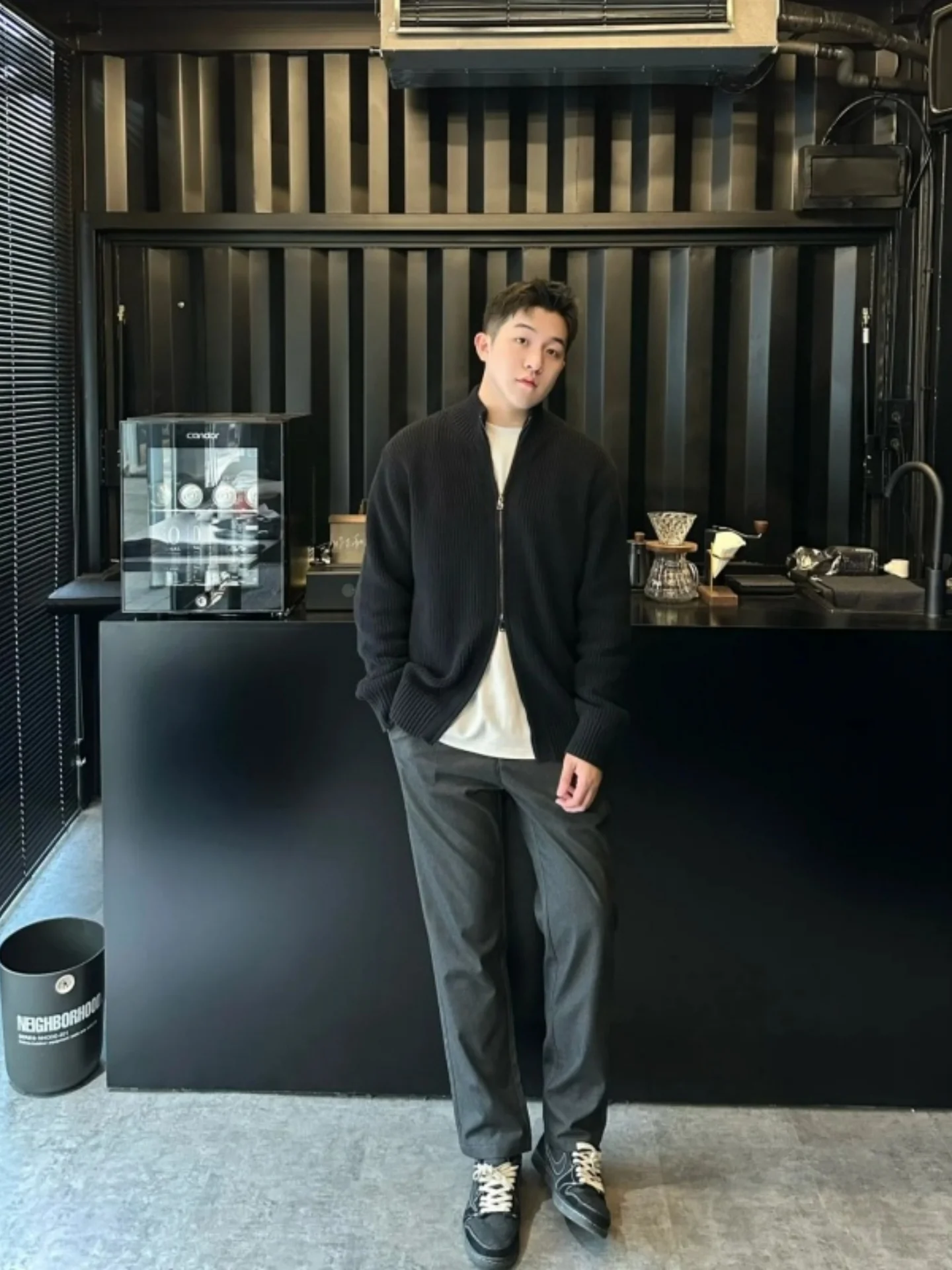 

Корейский стиль Cleanfit: Тяжелый вязаный кардиган с двойной молнией и высоким воротником, повседневный, простой, свободный крой, в стиле Lazy Style, верхняя одежда.