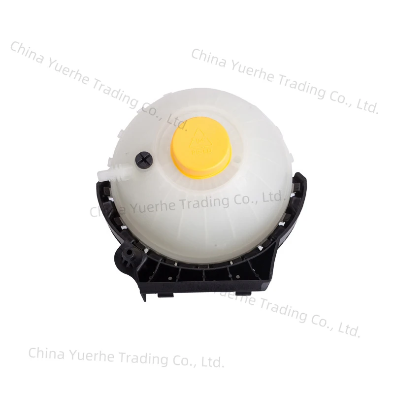 

Бутылка для восстановления перелива охлаждающей жидкости радиатора с датчиком расширения для BMW F22 F23 F30 F32 F34 17137609469 17137642158