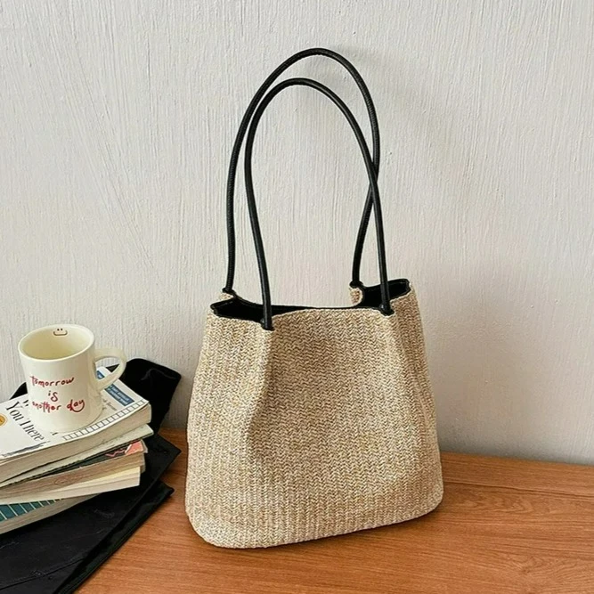 Retro Bohemian Style Woven Handbag, A Versatile and Practical Large Capacity Crossbody Bag Suitable for Women's Daily Commutes.