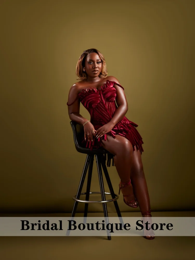 Mini Short Burgundy Velvet Cocktail Ball Dress Sexy V-neck Off Shoulder Back to School Graduation Hoco Dress Customized