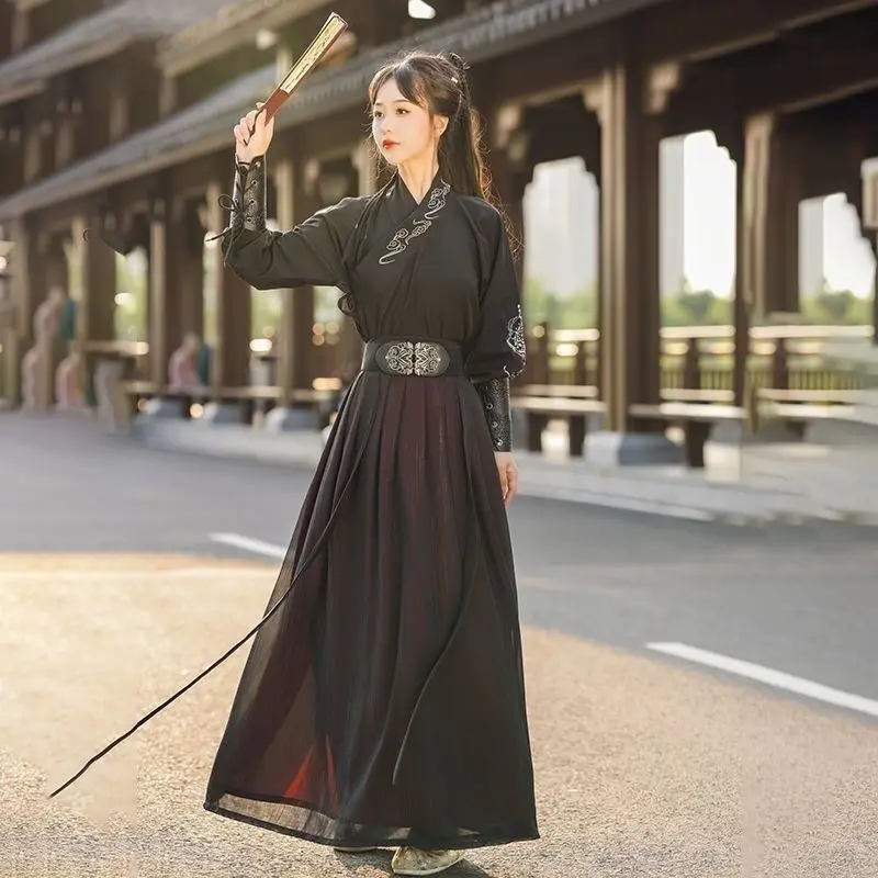 ชุดนักดาบสไตล์จีนโบราณ ฮันฟู ชุดคู่รักอมตะ ชุดนักดาบโบราณ ชุดนักวิชาการ ชุดเยาวชน