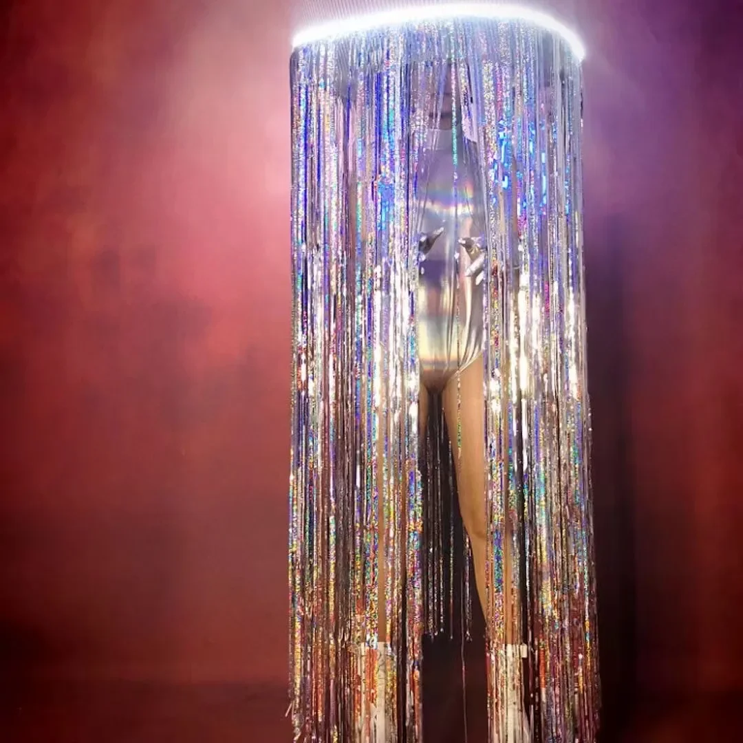 바 나이트클럽 고고 여성 가수 공연 코스튬, LED 발광 망토, 과장 술 모자, 공연 소품 바디 슈트 세트, 신제품