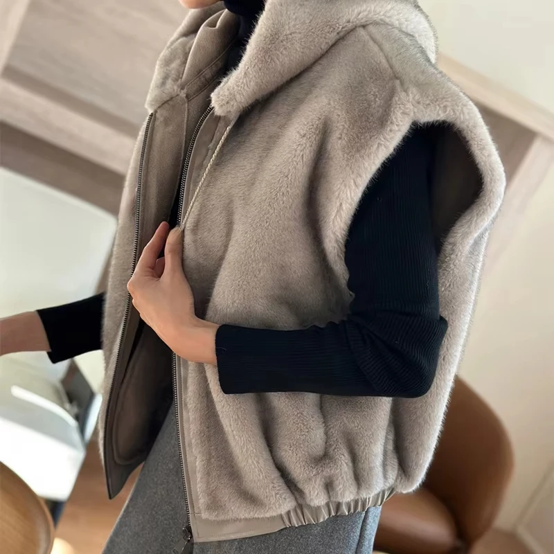 Luxury Winter Warm Faux Fur Coat Women Sleeveless Hooded New Arrivals Zipper Up