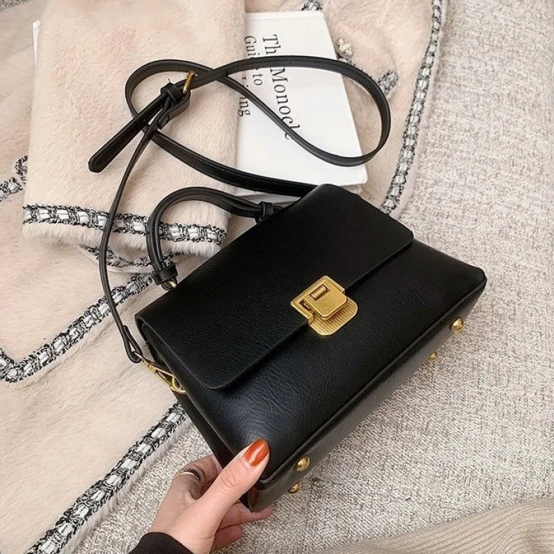 

Women's Tote Bag Made Of Premium Leather Featuring Paris High-End Elegant Daily Look​