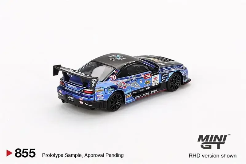 MINI GT 1:64 Silvia S15 D-MAX # Model samochodu wyścigowego 70 Racing 2023, odlewany, w blistrze.