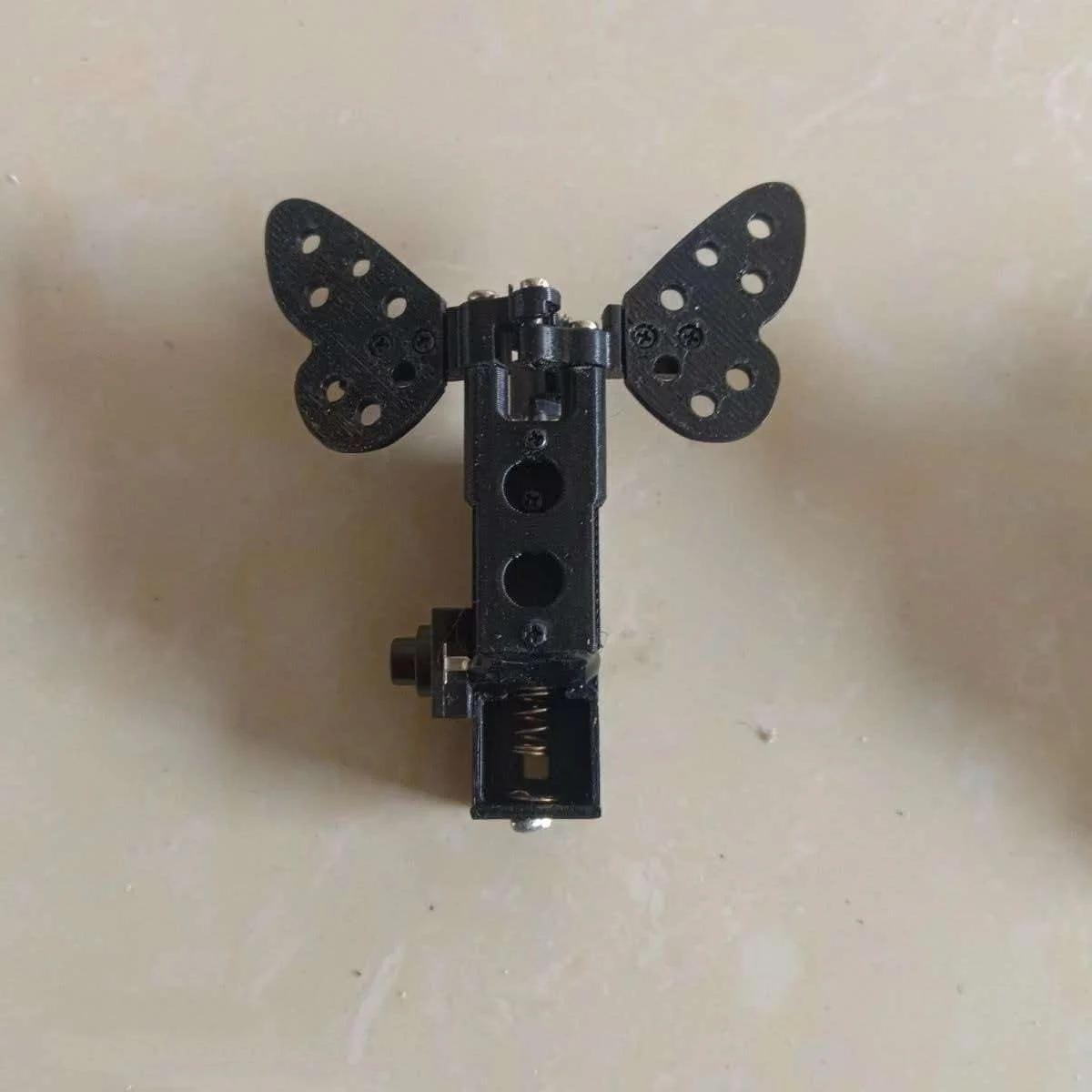 DIY Butterfly Opener Mini Butterfly Opener Device Simulates The Flapping Effect of Butterfly Wings with Battery