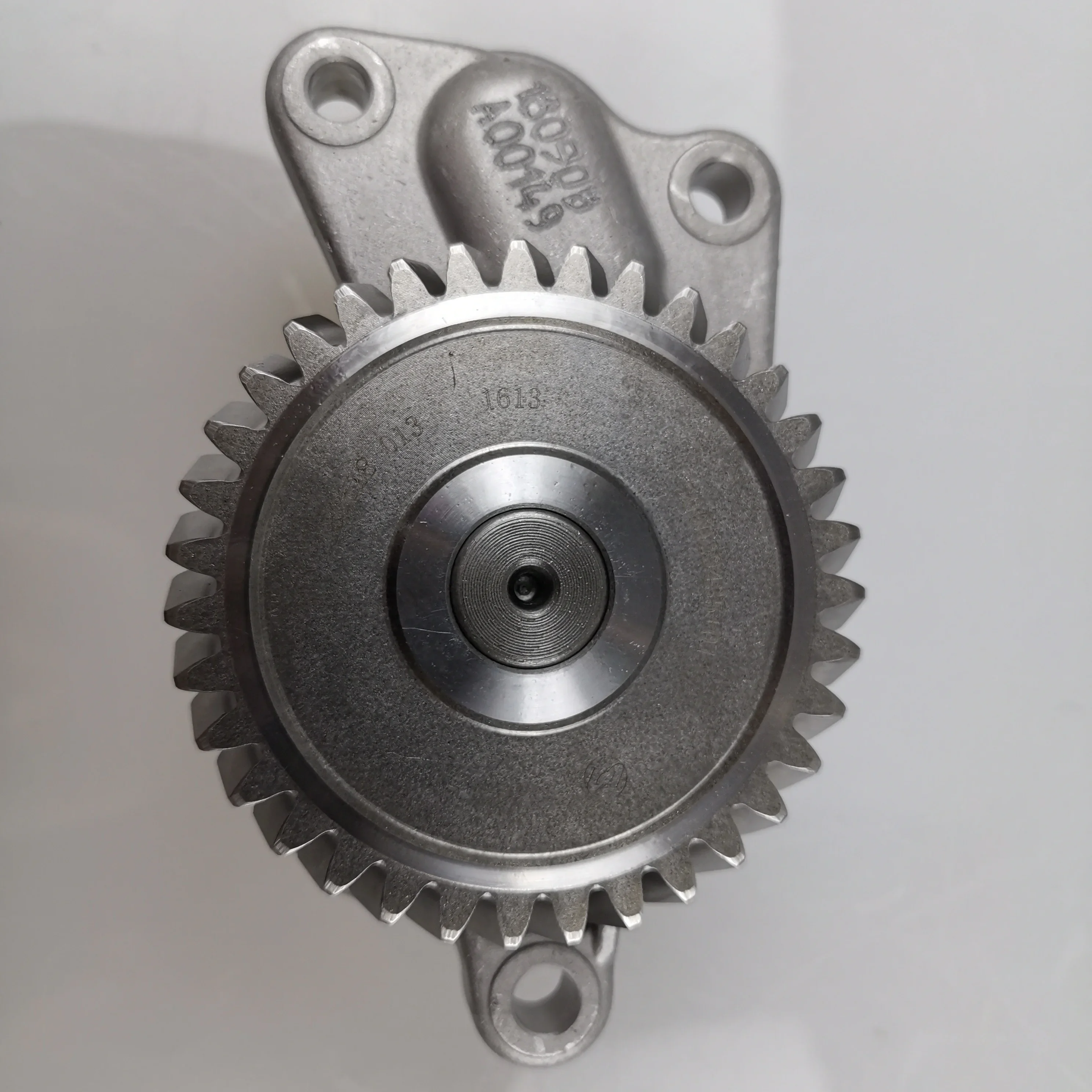 SAIC MAXUS V80 T60 Original Oil Pump C00100381