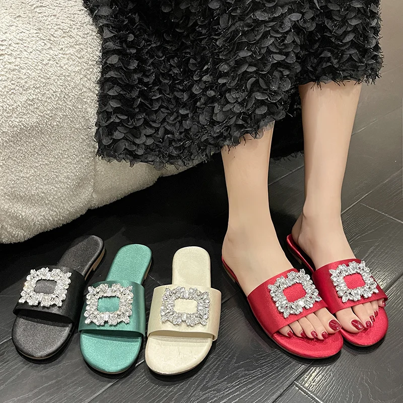 2024 New Summer Style Fashionable Comfortable Casual Square Buckle Flat Bottom Square Head Rhinestone Buckle Thick Heel Sandals