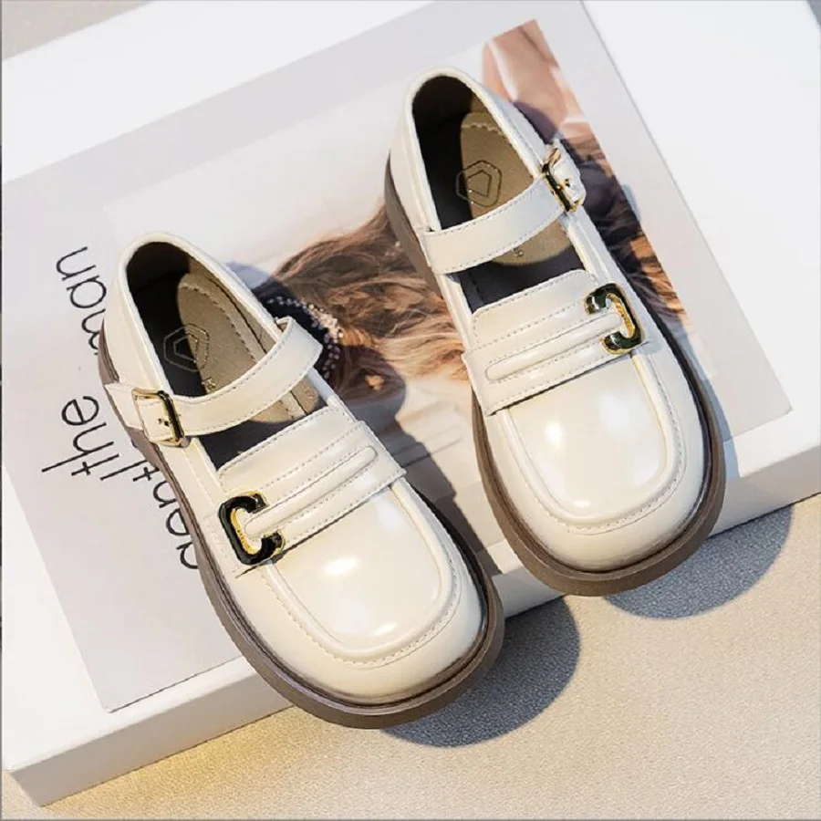 2024 Autumn New Children's Shoes Little Girls' Temperament Leather Shoes Korean Fashion Girls' Bright Leather Shoes Black Beige