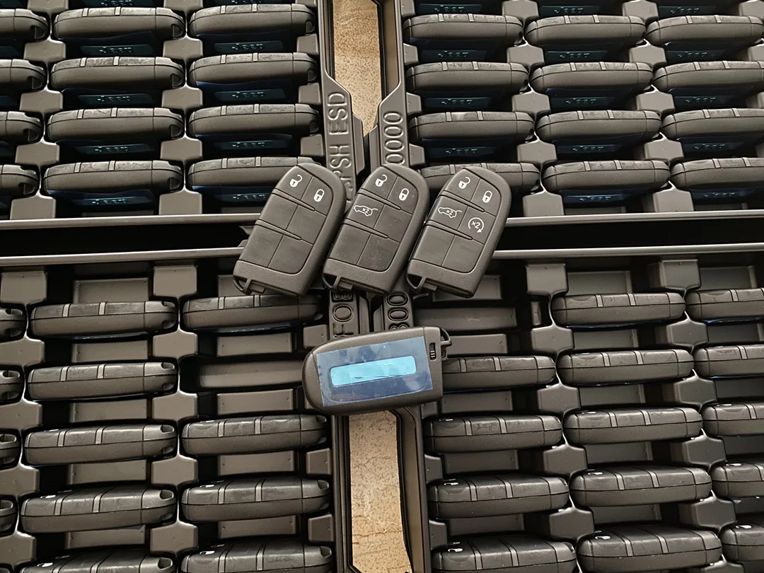 

CN086038 Original For Jeep Compass 2017-2020 2/3/4/5 Button Smart Remote Control Key 433mhz 4A Chip FCC M3N-40821302 Keyless go