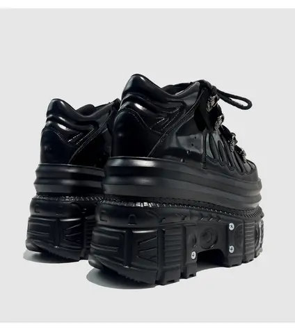 8 best sales y2k स्नीकर्स - №1