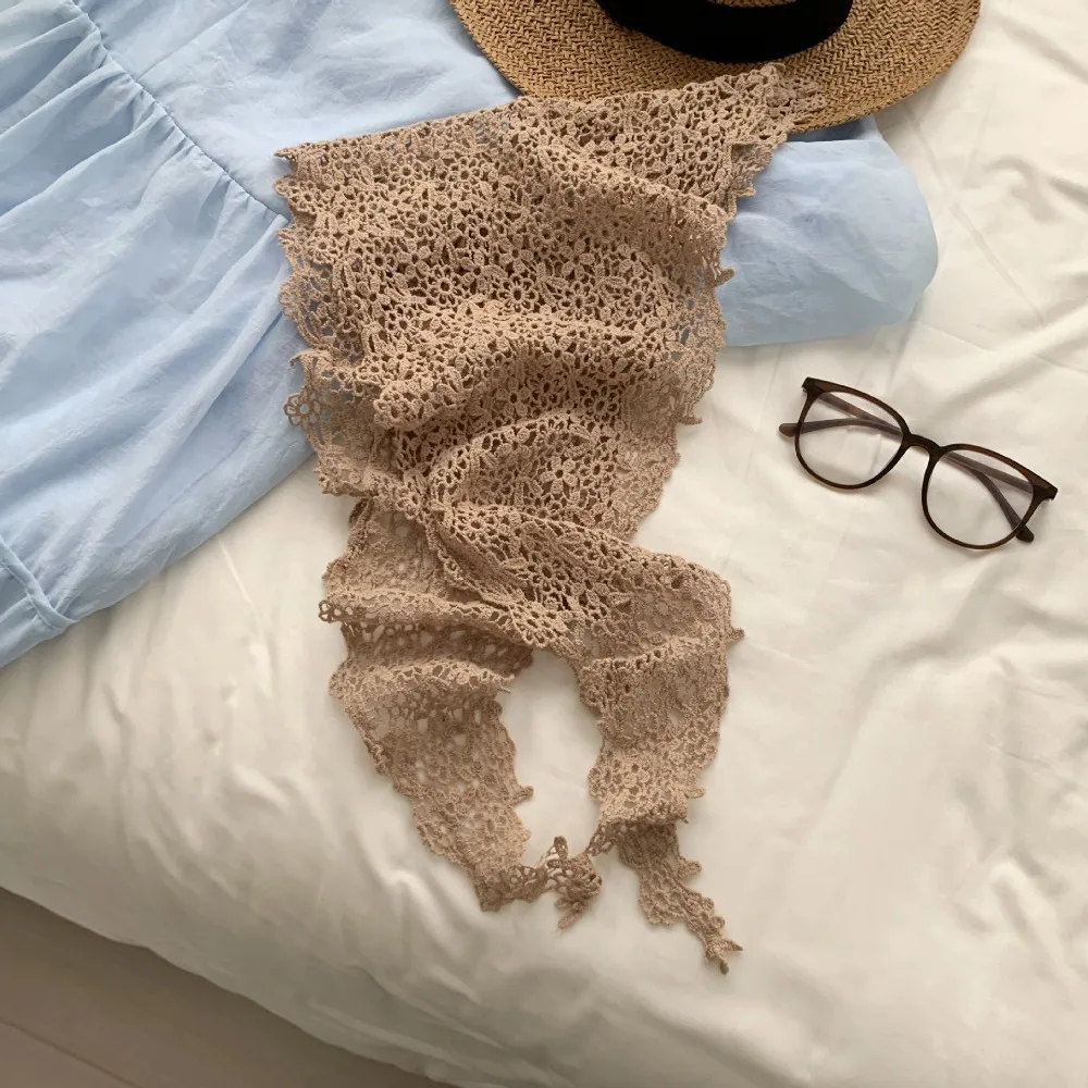 

Простой искусственный воротник, кружевная шаль, накидка, шарфы с белым цветком, плащ, шарф, аксессуары, женский шарф на бедрах