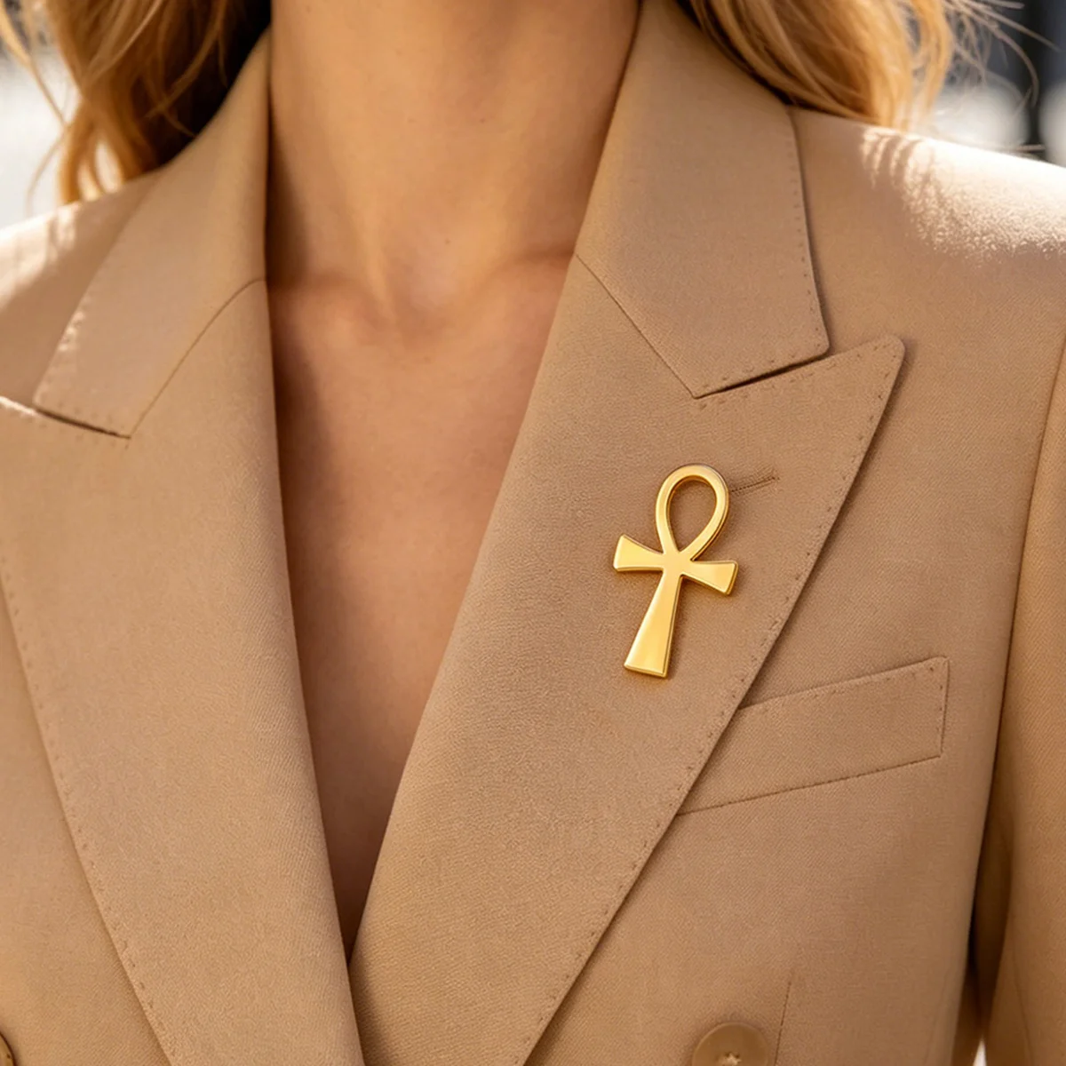 Minimalistische Glücks-Kreuz-Brosche Ägyptisches Lebenssymbol Edelstahl-Schmucknadel Geburtstagsfeier Tägliches Accessoire Geschenke für Frauen Männer