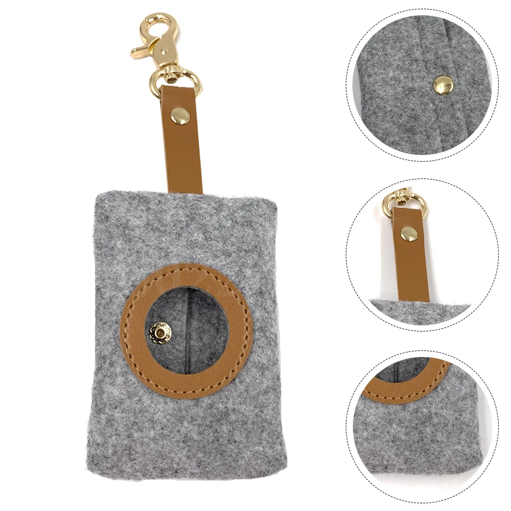 

1pc Pet Garbage Keychain Dog Poop Holder Waste Dispenser Lightweight Felt Pouch with Key Storage for Leash Collar Walks Hikes