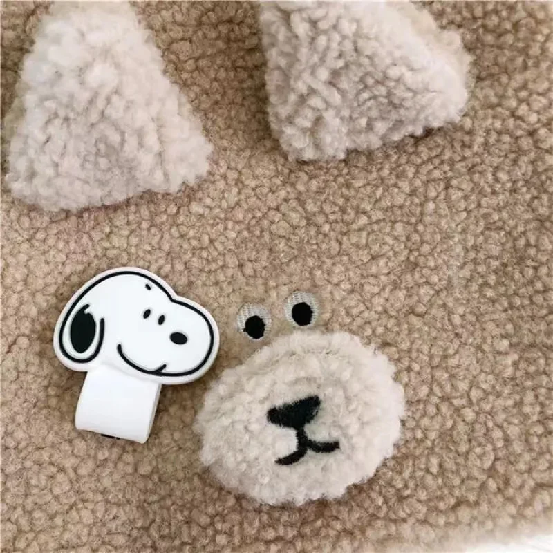 Snoopy Cable Storage Buckle Cartoon Silicone Earphone Data Cable Winder Organizer Cute Creative Headphone Cord Protector Clips