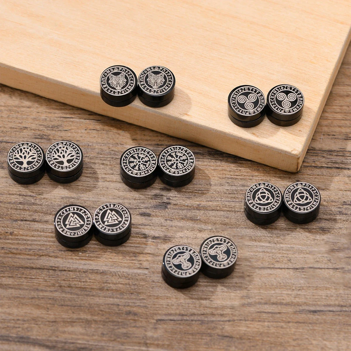 Gothic Punk Nordic Viking Mens Strong Magnet Magnetic Earrings Stainless Steel Non Piercing Ear Studs Fake Earring for Boyfriend