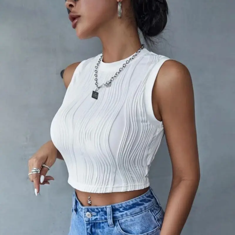 Summer 2025 Women's New Korean Fashion Simple Slim Sleeveless Ribbed Round Neck Knit Vest High Street Y2K Casual Comfortable Top