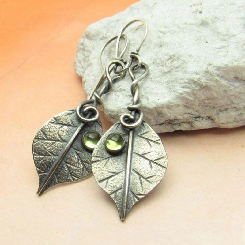 Bohemian Style 925 Antique Silver Tree Leaf Women's Earrings Simple Retro Thai Silver Green Crystal Drops