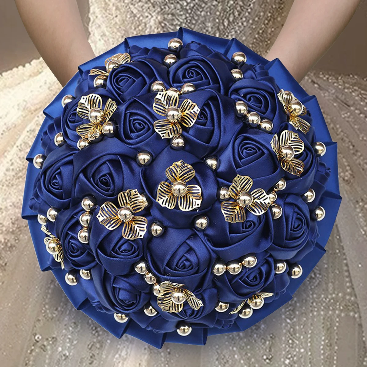 Popular Brides And Bridesmaids Holding Flowers Golden Pearls Rhinestones Satin Roses DIY Bouquet Wedding Supplies W305