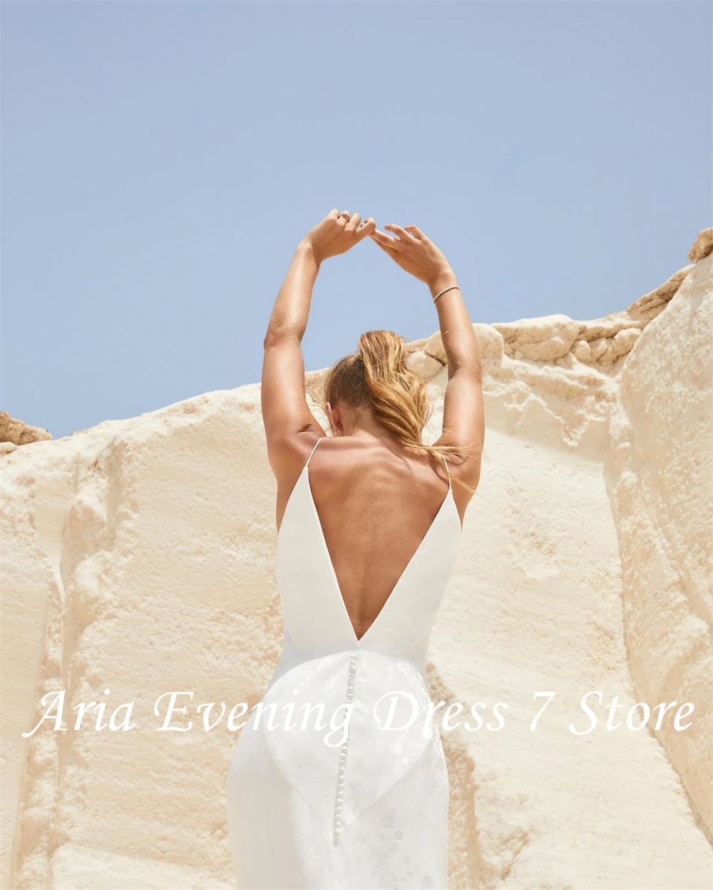 Robe de soirée personnalisée, gracieuse, col en v, bretelles Spaghetti, boutons délicats au dos, ligne a, robes de célébrité, Sexy, dos nu, P