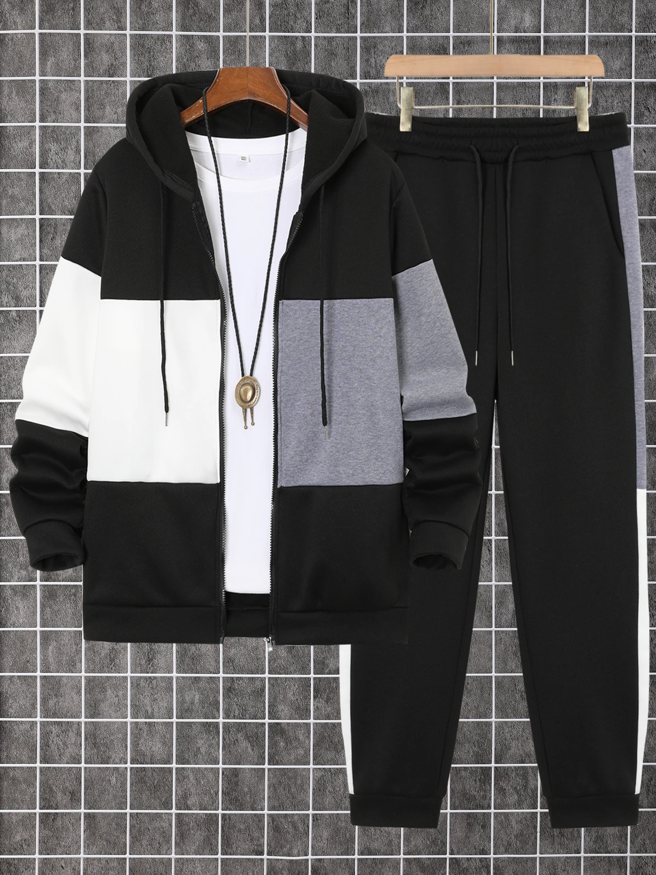 

Комплект из 2 мужских осенне-зимних толстовок с длинными рукавами и спортивных штанов с принтом