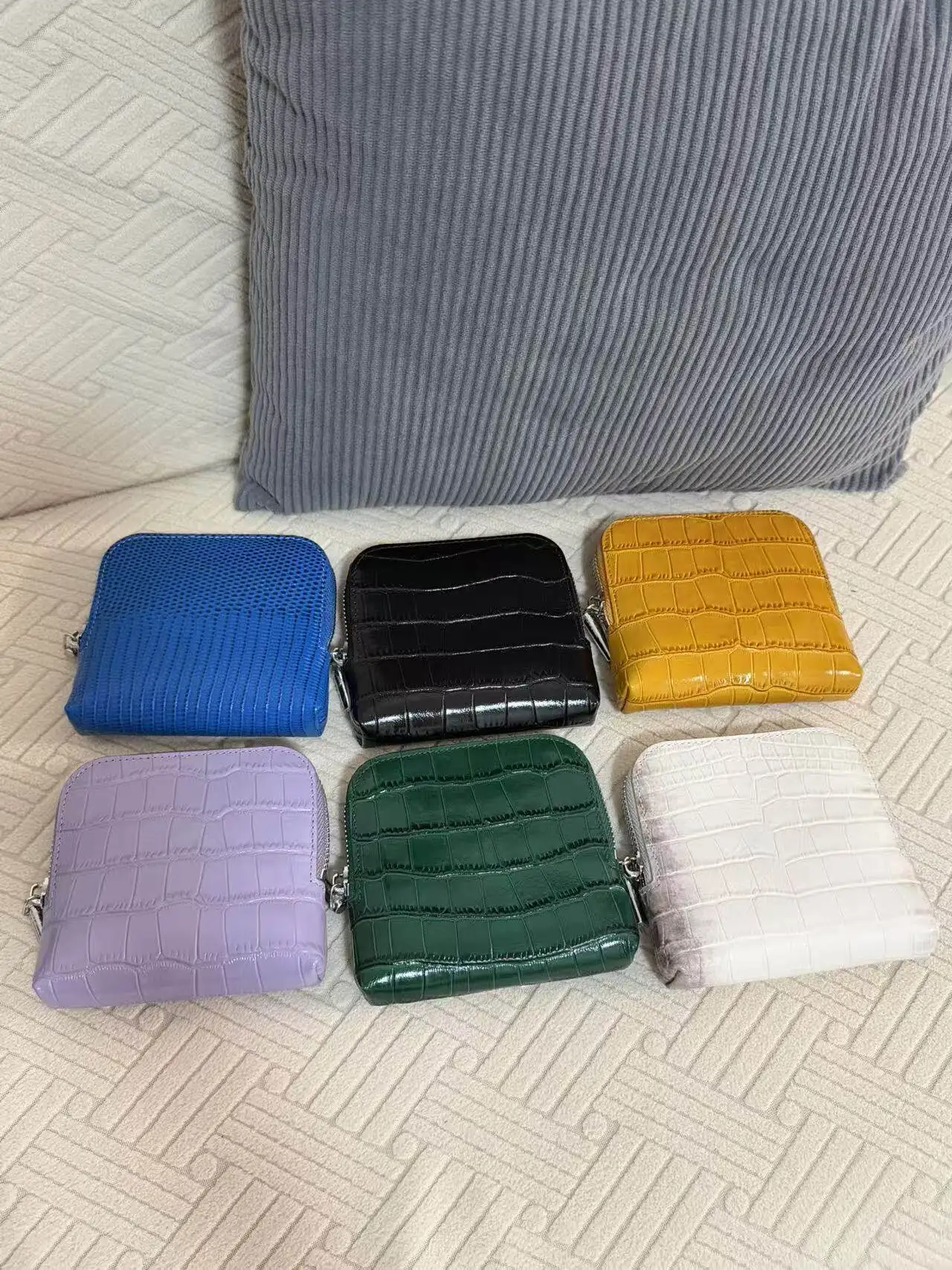 Echtes Leder Krokodilmuster Schmuckbeutel Clutch-Tasche Damen Minimalistisches Nischendesign Münzbörse Luxus Neuerscheinung Elegant – Detail 10