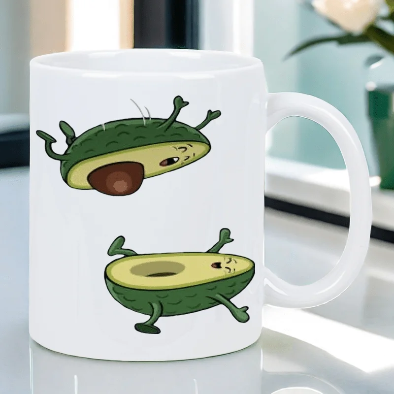 

1pc Cartoon avocado pattern mug - Cute animal-shaped coffee mug, suitable for office and home.